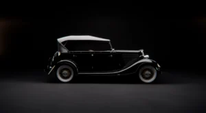 Drivable retro car “Farton”